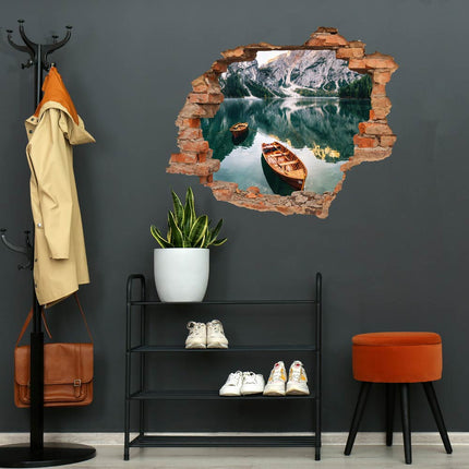 Wandaufkleber Wandtattoo in Form eines Wanddurchbruchs mit zwei Booten auf dem See und Berge im Hintergrund als Hauptbild an der Garderobe 