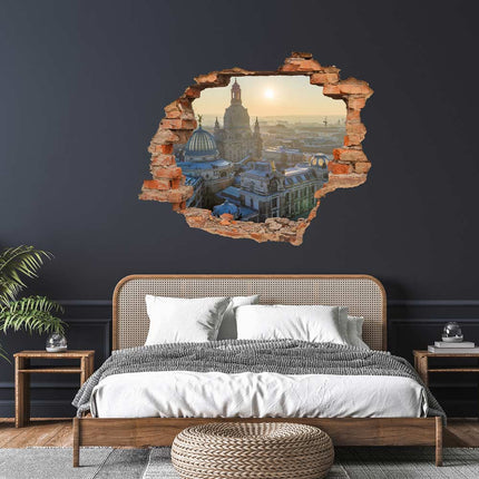 Wandaufkleber Wandtattoo in Form eines Wanddurchbruchs  von Dresden als Hauptbild im Schlafzimmer über dem Bett