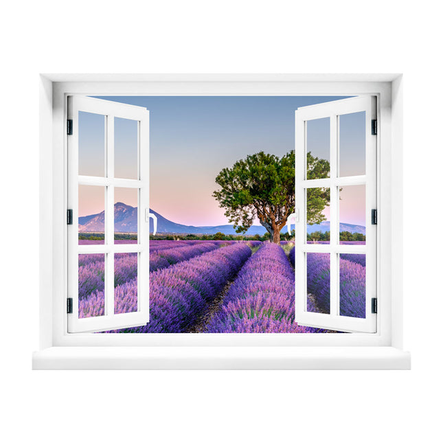 Verwandeln Sie Ihr Zuhause in ein Stück Provence! Selbstklebendes Wandbild in Form eines Fensters enthüllt die Schönheit eines Lavendelfeldes vor imposanten Bergen im warmen Licht des Sonnenuntergangs. Eine ideale Dekoration für Urlaubserinnerungen und idyllische Momente.