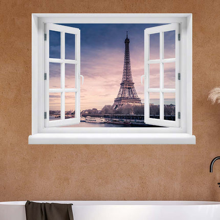 Bringen Sie das Flair von Paris in Ihr Zuhause! Selbstklebendes Wandbild mit Fenstermotiv präsentiert eine fesselnde Illusion mit Blick auf den Eiffelturm inmitten eines lila-blauen Abendlichts, angebracht an einer orangenen Wand über eine Badewanne. Perfekt für eine Dekoration, die romantische Urlaubsgefühle und Fernweh weckt.